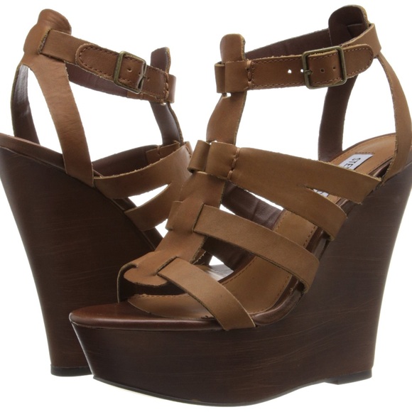 👠NWT STEVE MADDEN WINSLET WEDGE SANDALS IN COGNAC LEATHER SIZE 7.5 - Picture 1 of 13